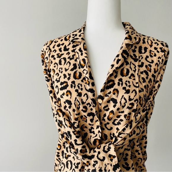 Long Sleeve Leopard Casual Button Down Shirt - Picture 6 of 14